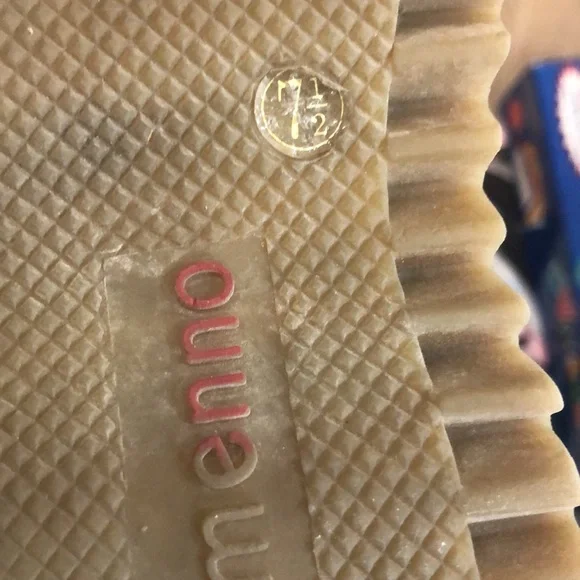 Women's Tan Fur-Lined Boots Ellemenno Klondike tall boots Tan size 7.5 winter - Picture 8 of 9